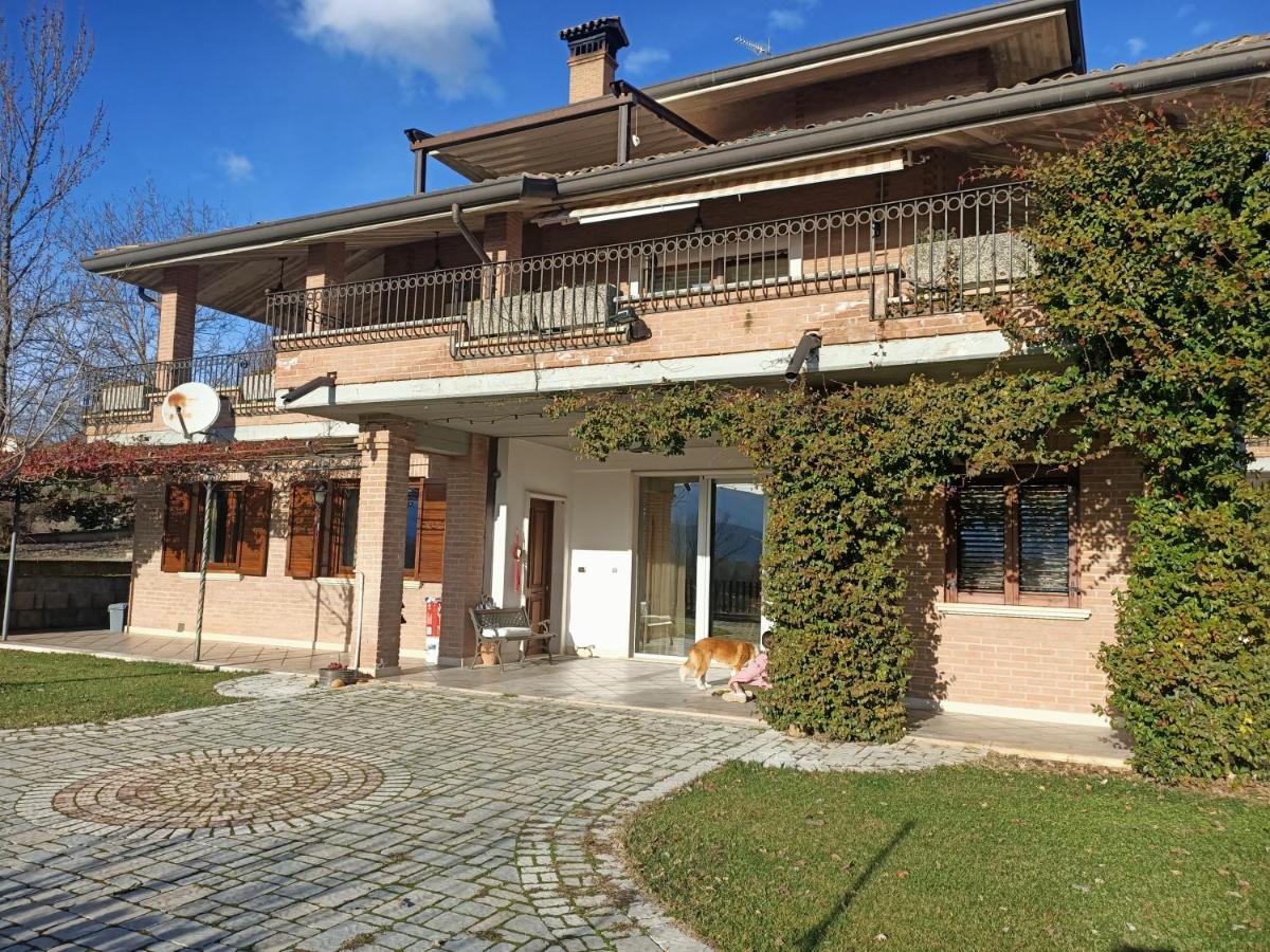 Rossomattone Countryhouse Sulmona Kültér fotó
